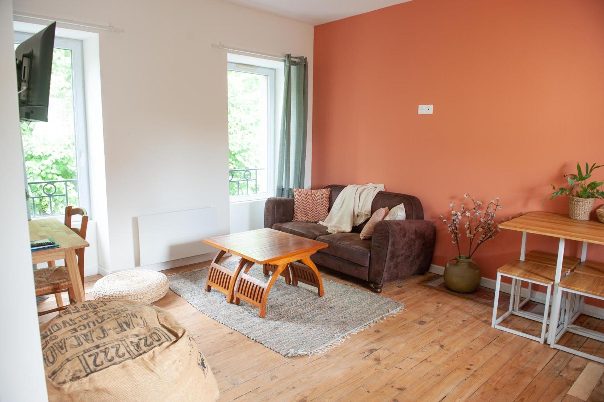 Immeuble De 3 Appartements Avec Cour Interieure ブレスト エクステリア 写真